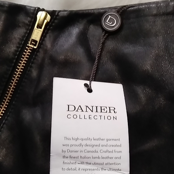 🌟Host Pick🌟DANIER COLLECTION~Italian Leather Skirt - Picture 1 of 16